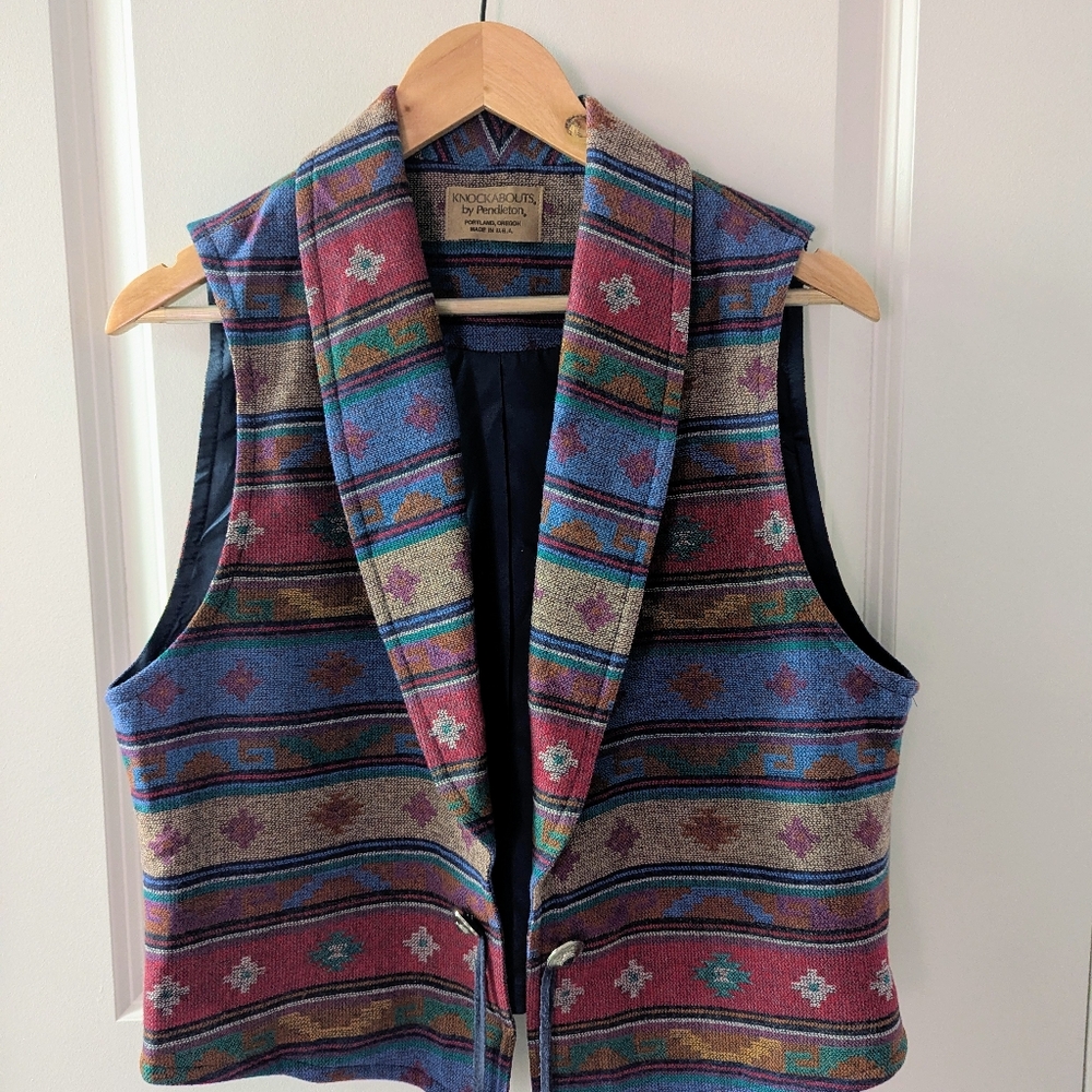 Pendleton Multicolor Geometric Vest